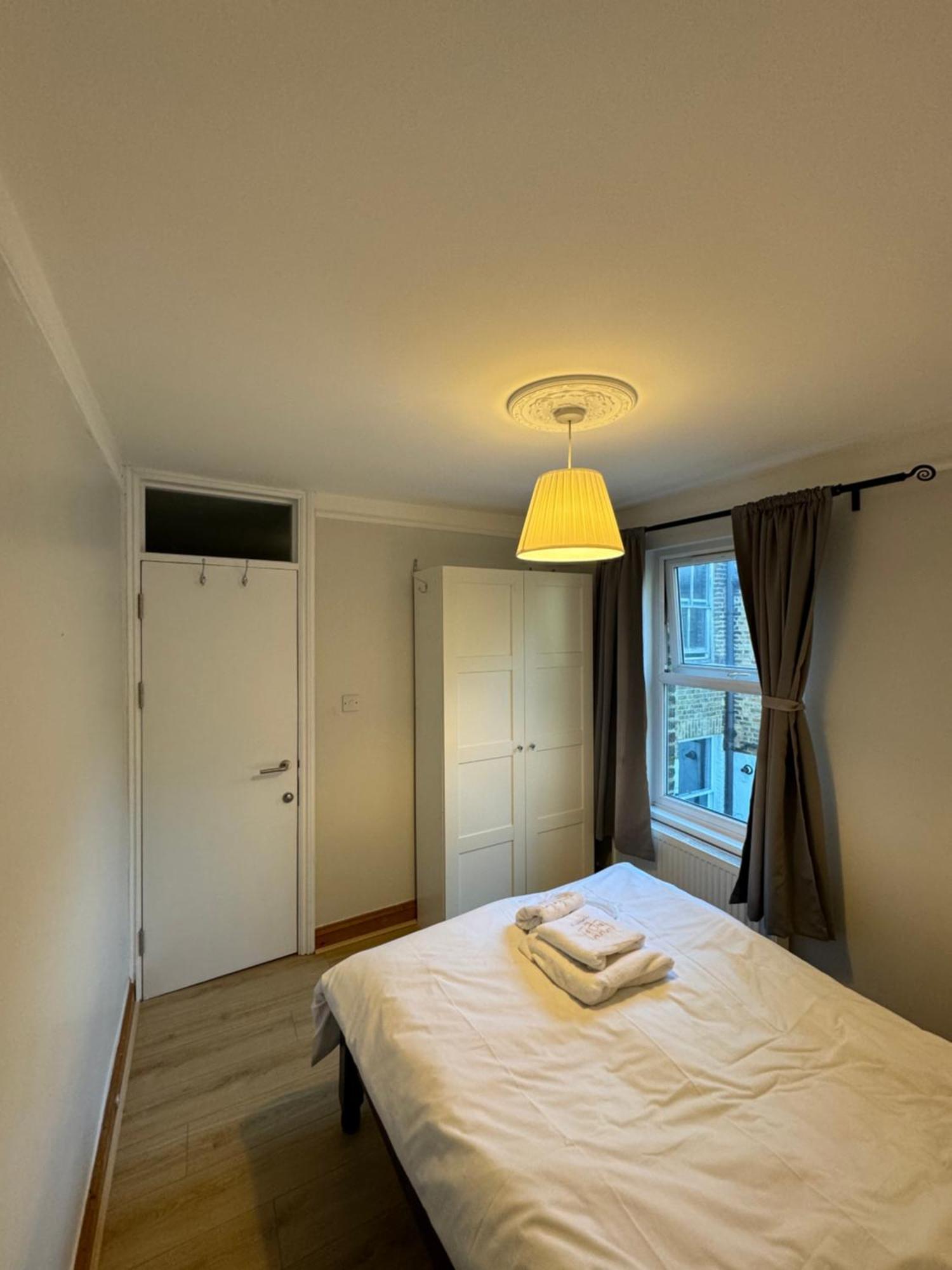 Napcastle Archway Hotel Лондон Екстериор снимка